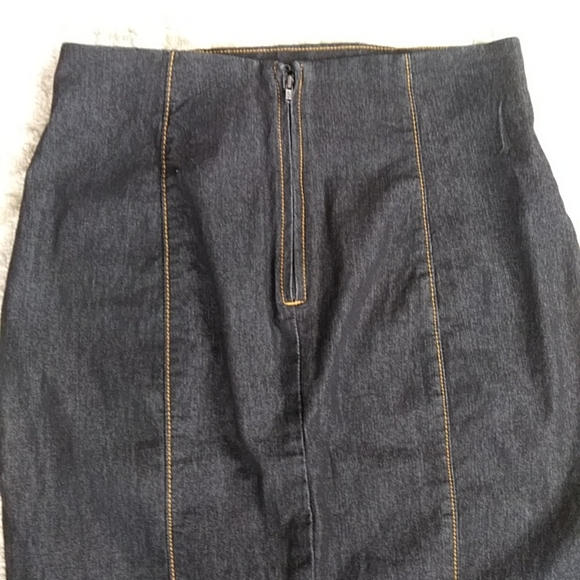 Bisou Bisou Pleated Denim Jean Skirt 6 Dark Wash Blue - Picture 9 of 14